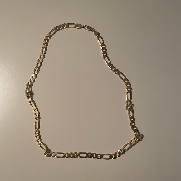 Figaro Link 22" Chain Necklace in 18k Gold-Plated Sterling Silver - Picture 4 of 4